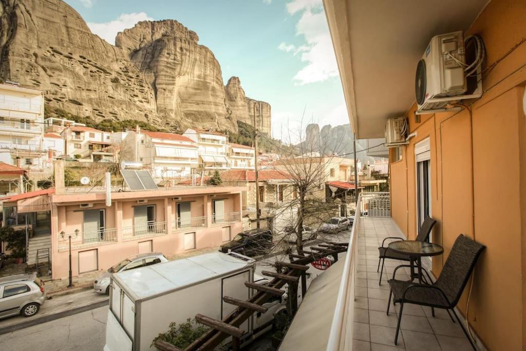 House With Amazing View Of Meteora Kalambaka Exterior foto